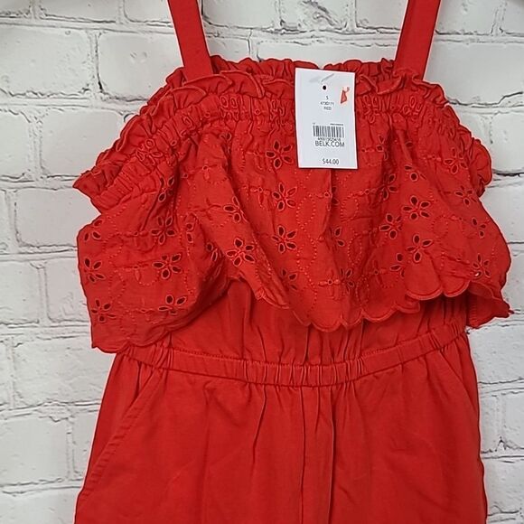 Crown & Ivy Girls Size 5 Red Eyelet Lace Ruffled Knit Romper NWT Summer Clothes - Picture 6 of 8